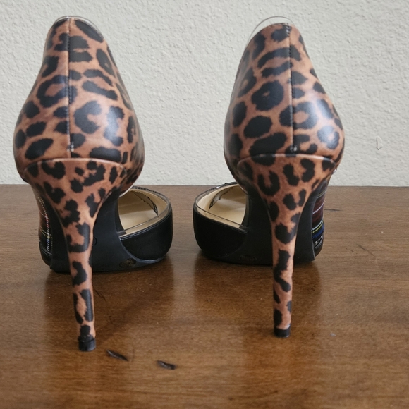 Jessica Simpson BRAND NEW Cheetah & Plaid Print with Clear Lining Stilettos - Picture 4 of 6